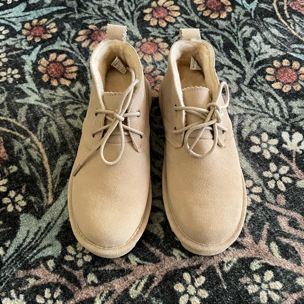 BearPaw Suede Chukka Boots